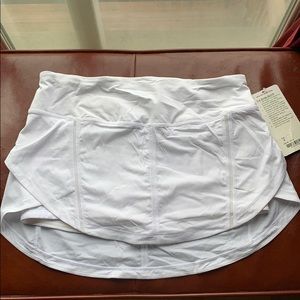 Brand New Lululemon Running Skort Size 8 WHITE